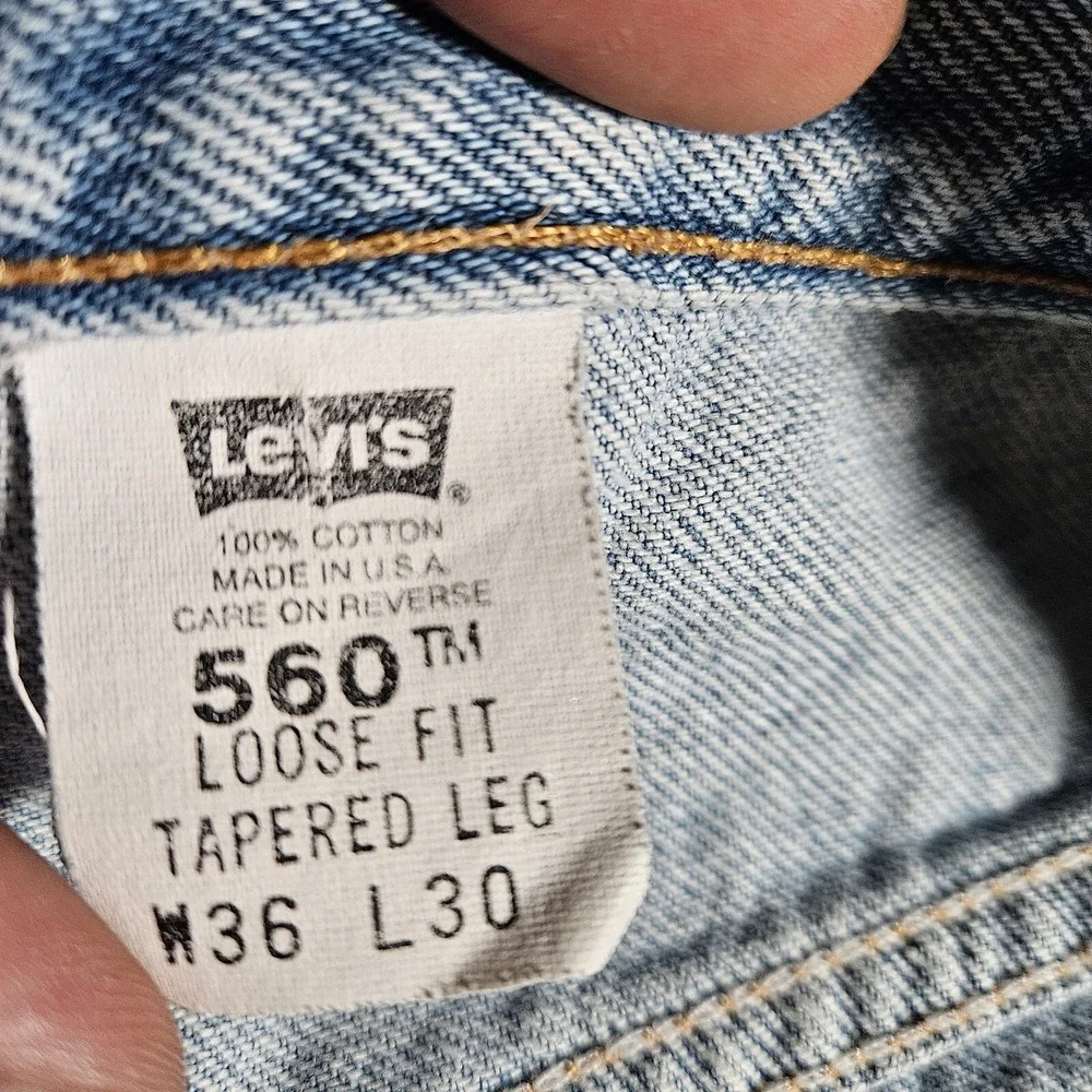 VTG Levis 560 Jeans Men 36x30 Faded Loose Fit Tapered Leg Y2K Grunge Made In USA